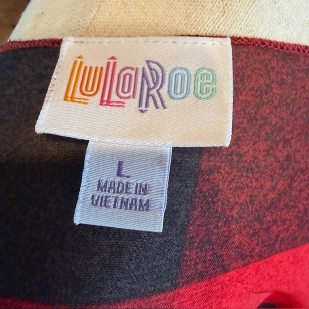 LuLaRoe Red Black Buffalo Plaid Duster Cardigan Size Large Sheer Kimono - Picture 6 of 9